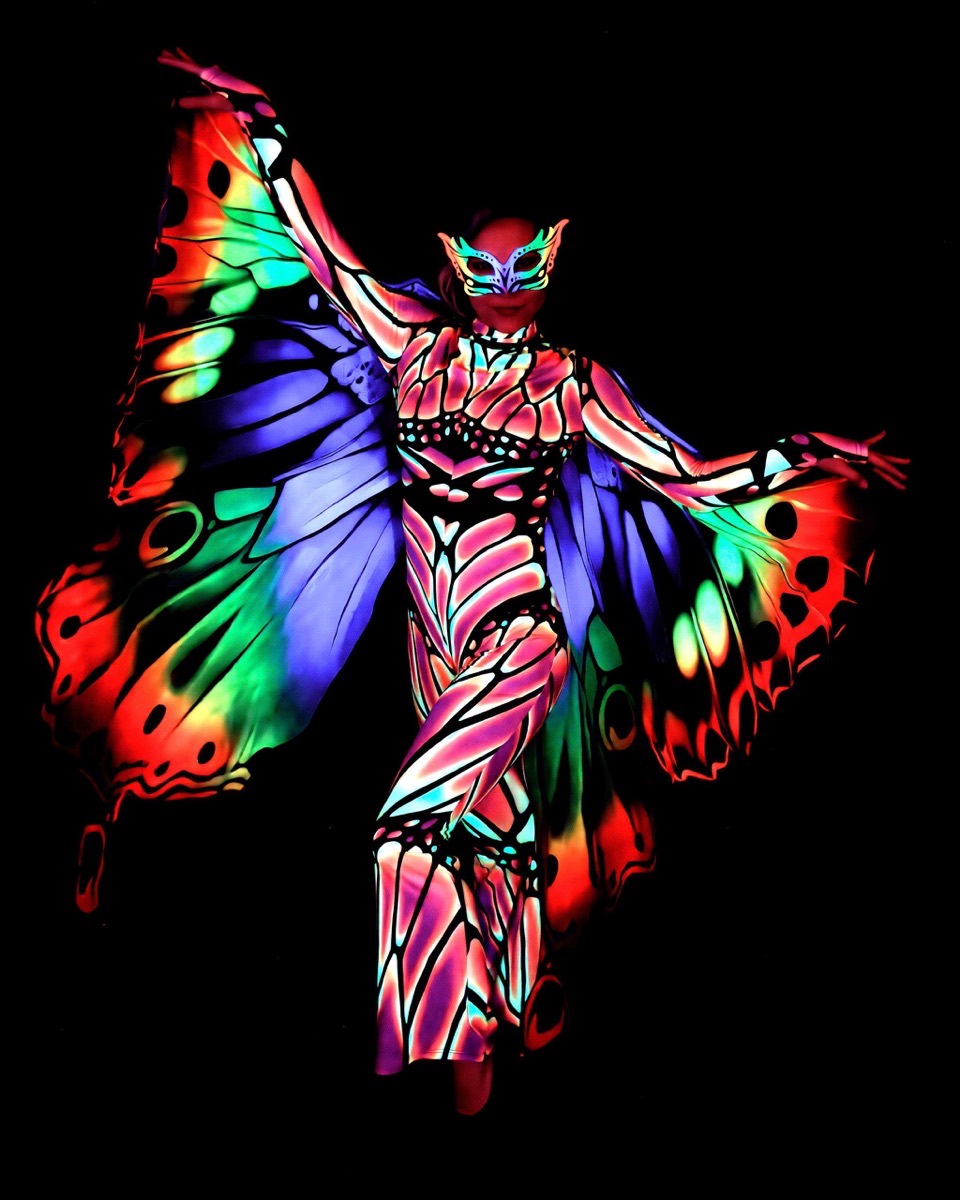 Ultraviolet show, fotografija 1